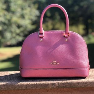Mauve Coach Purse w/ crossbody strap